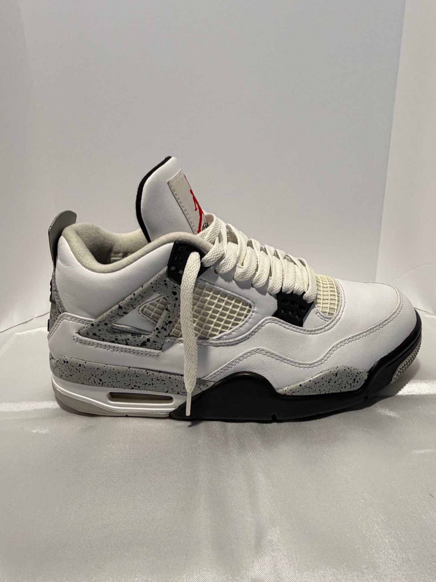 Jordan 4 Retro White Cement (2016)