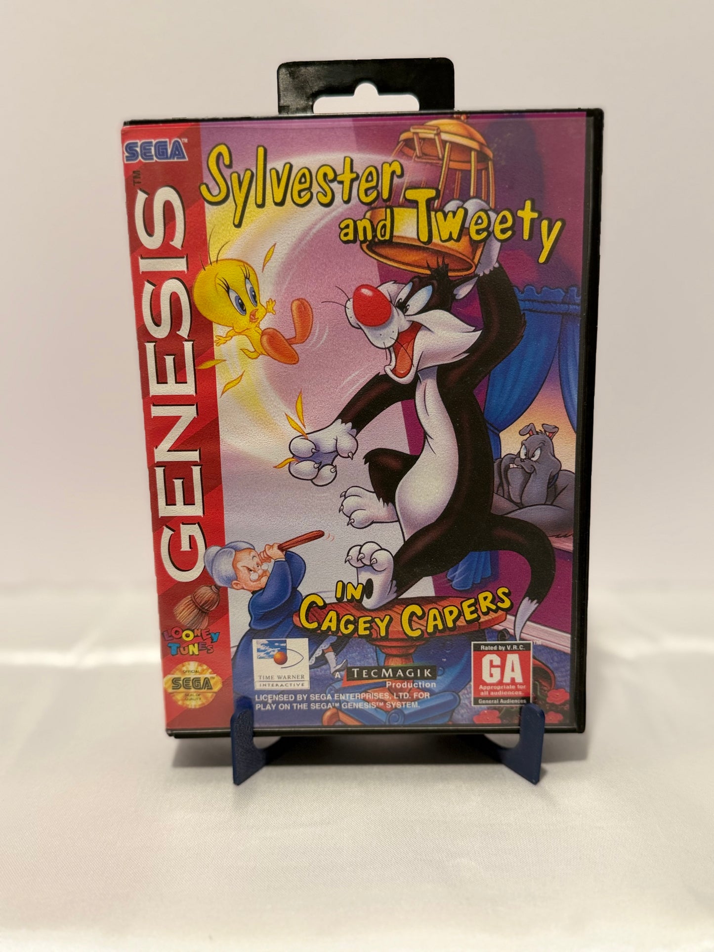 Sylvester and Tweety in Cagey Capers