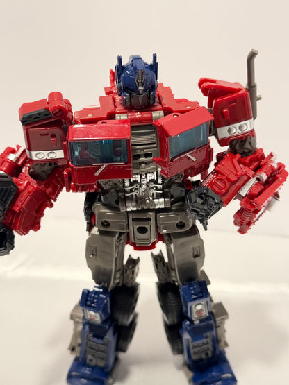 Studio Series: 1995 Optimus Prime Transformers