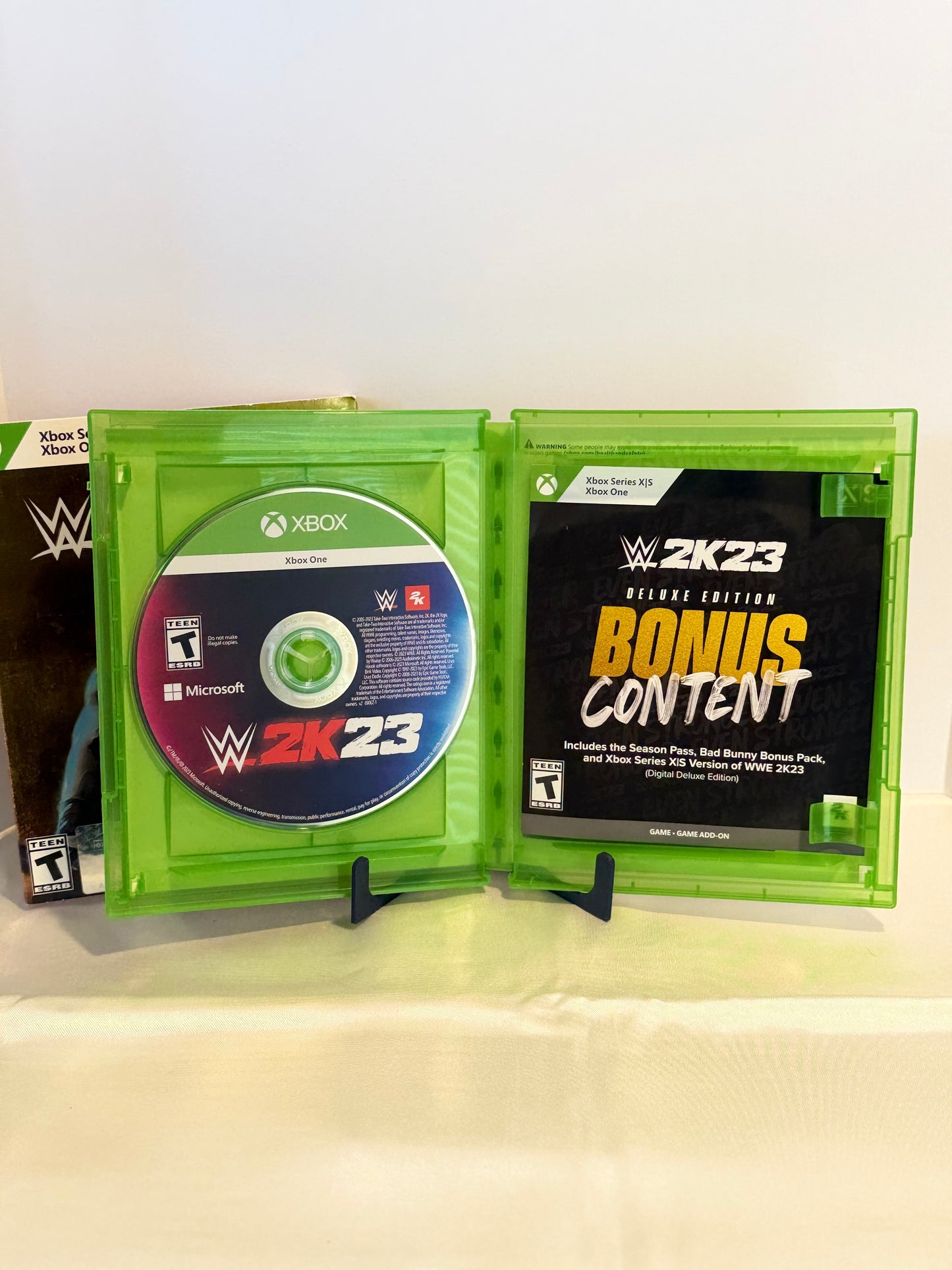 WWE 2K23: Deluxe Edition