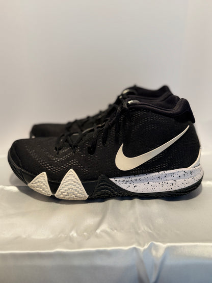 Kyrie  4 Oreo