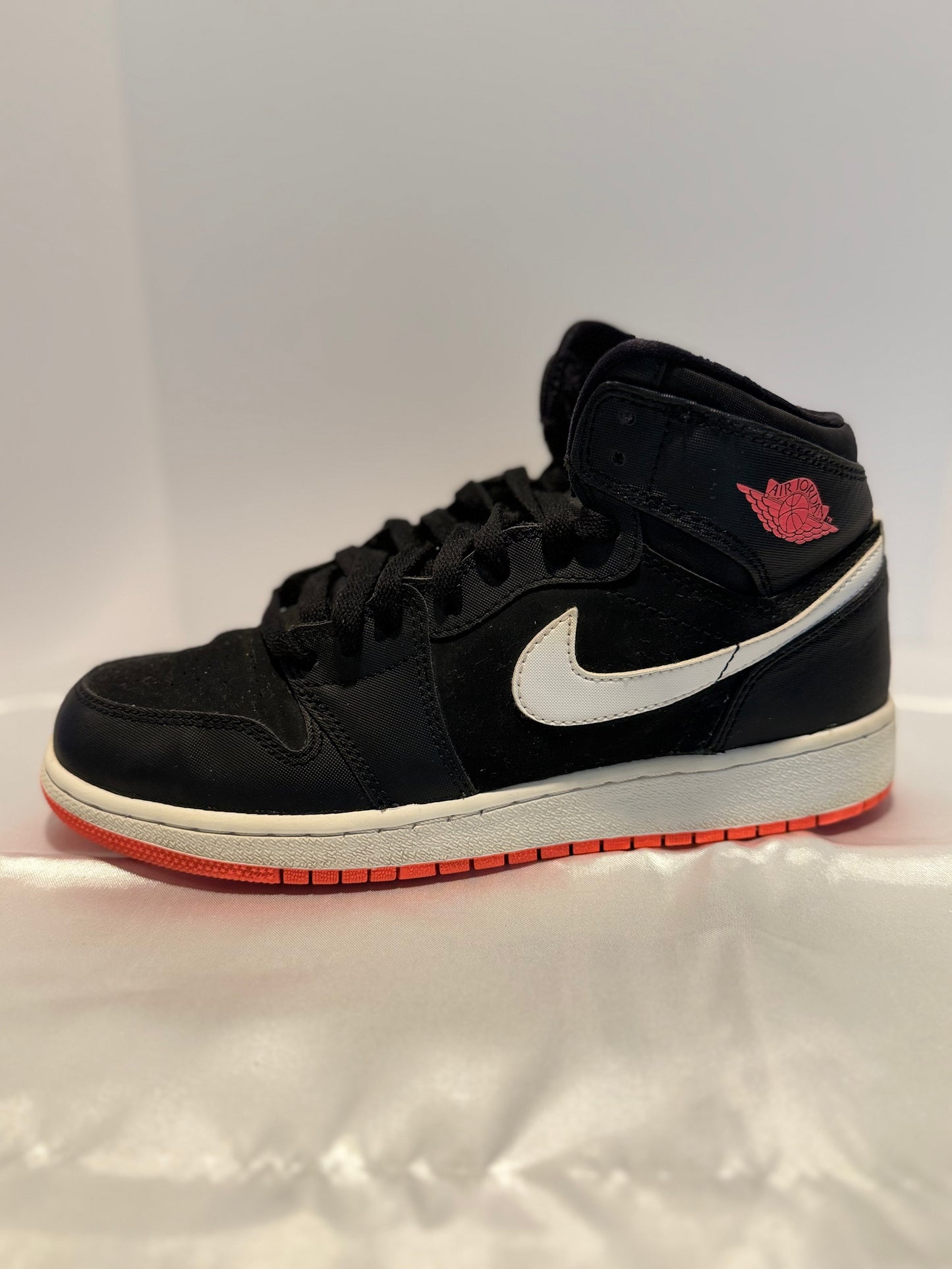 Air Jordan 1 Retro High GG ‘Black Hot Lava”