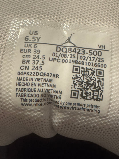 Jordan 1 Mid Dusty Amethyst White Court Purple (GS)