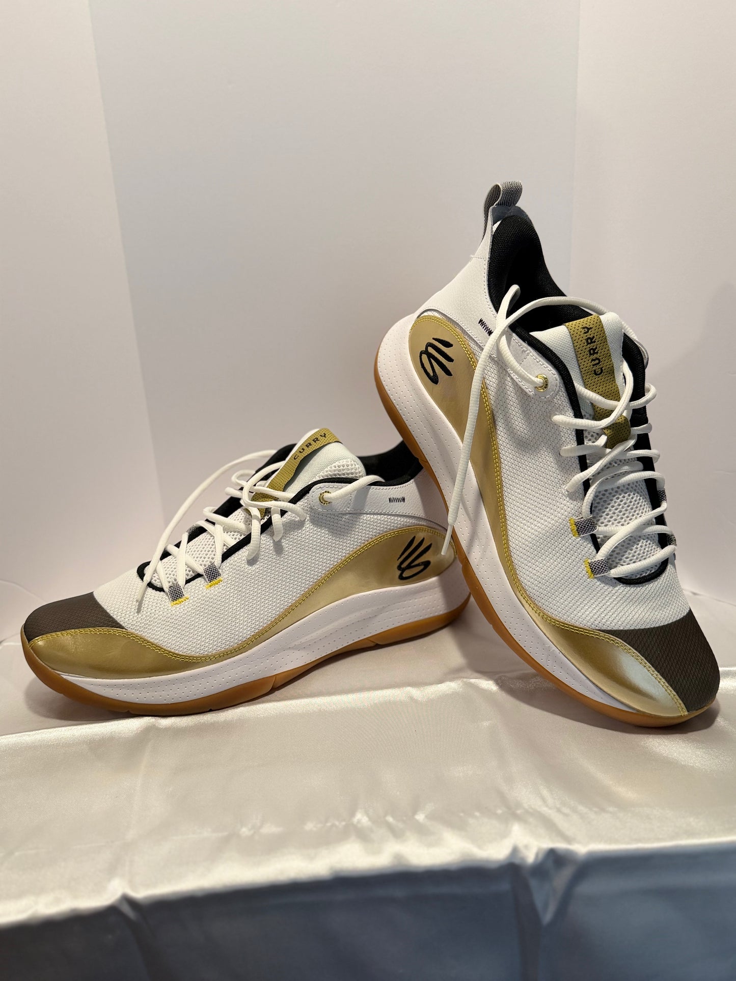 Curry 3Z5