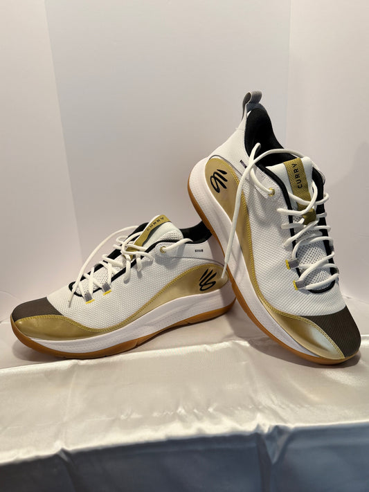 Curry 3Z5