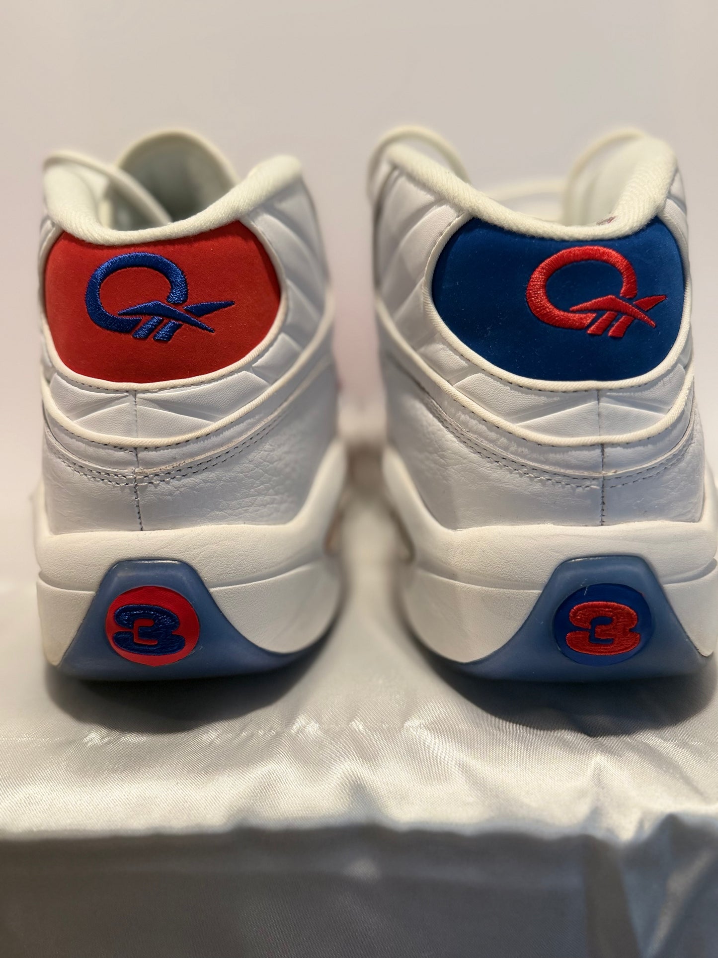 Question Mids - Red & Blue Toe