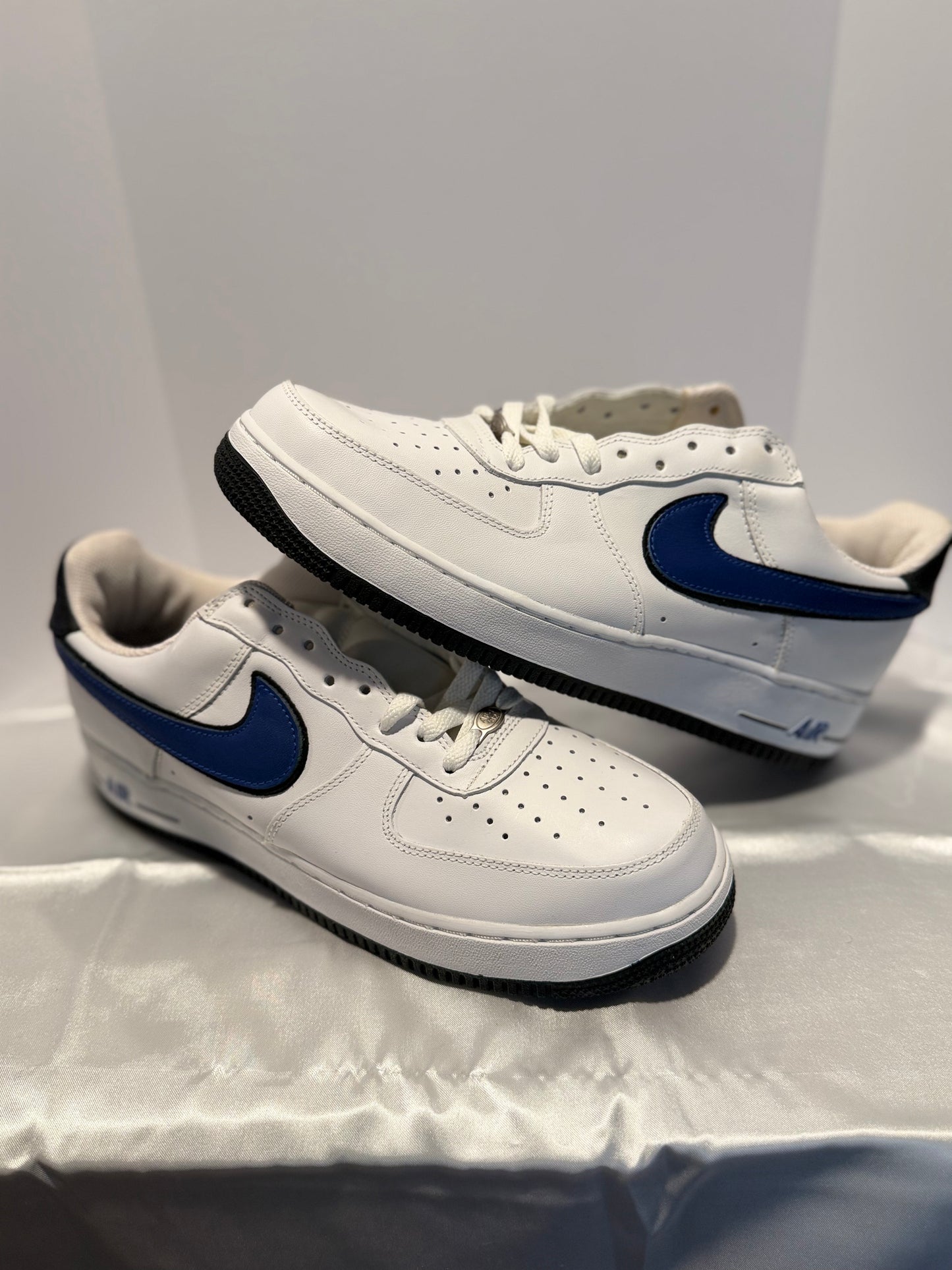 Nike Air Force 1 (2000s)