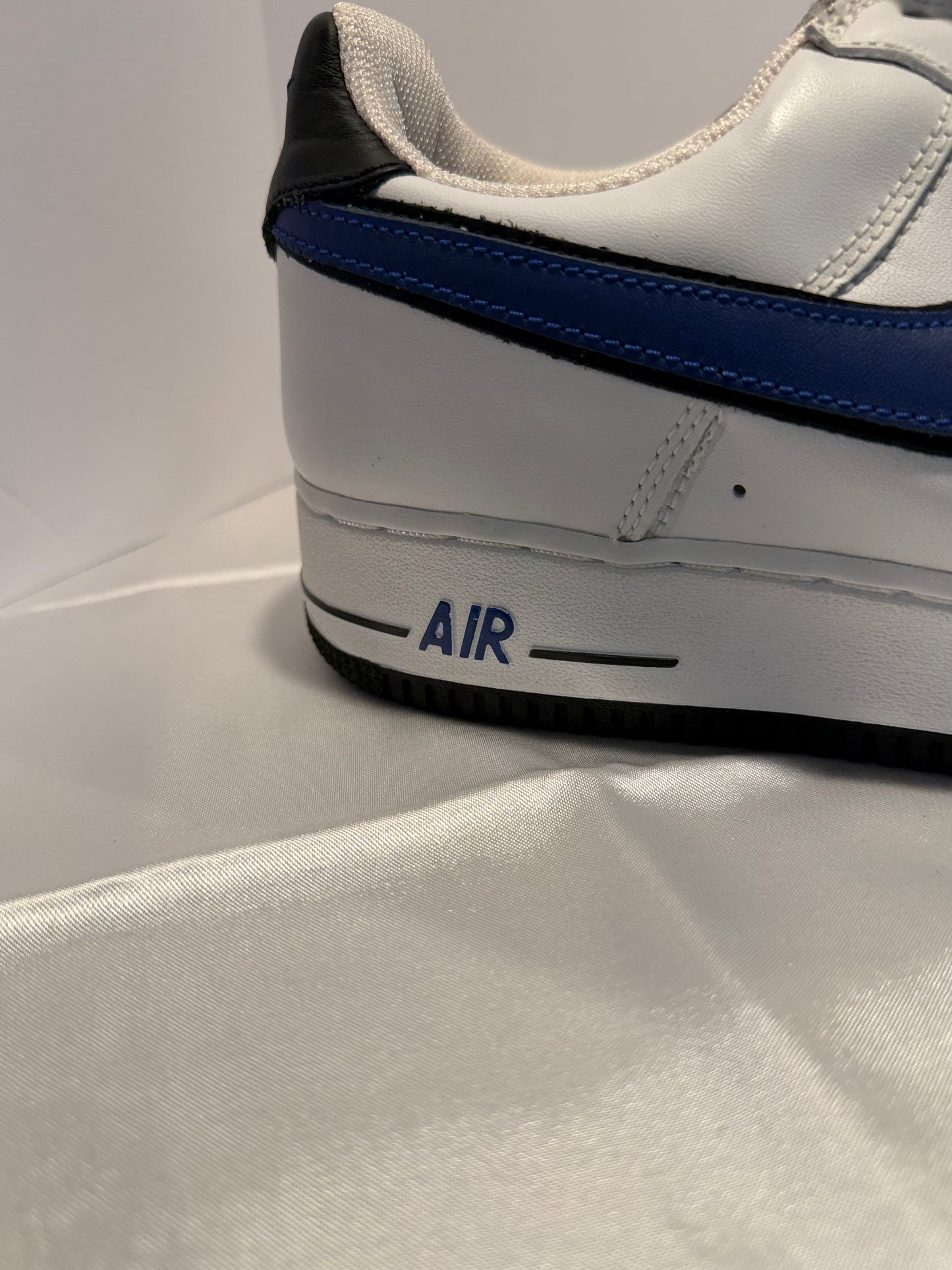 Nike Air Force 1 (2000s)