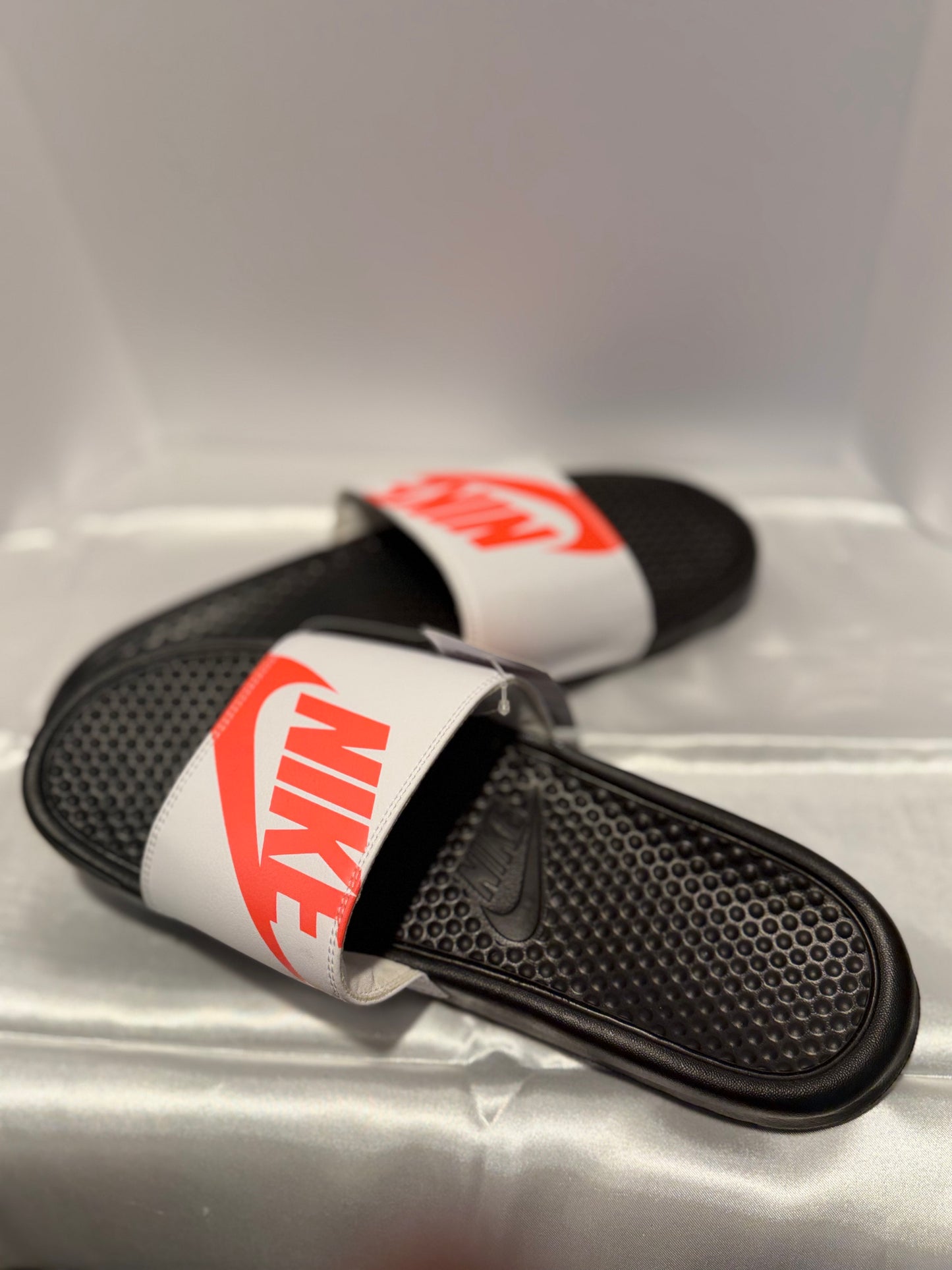 Nike Benassi JDI Slides