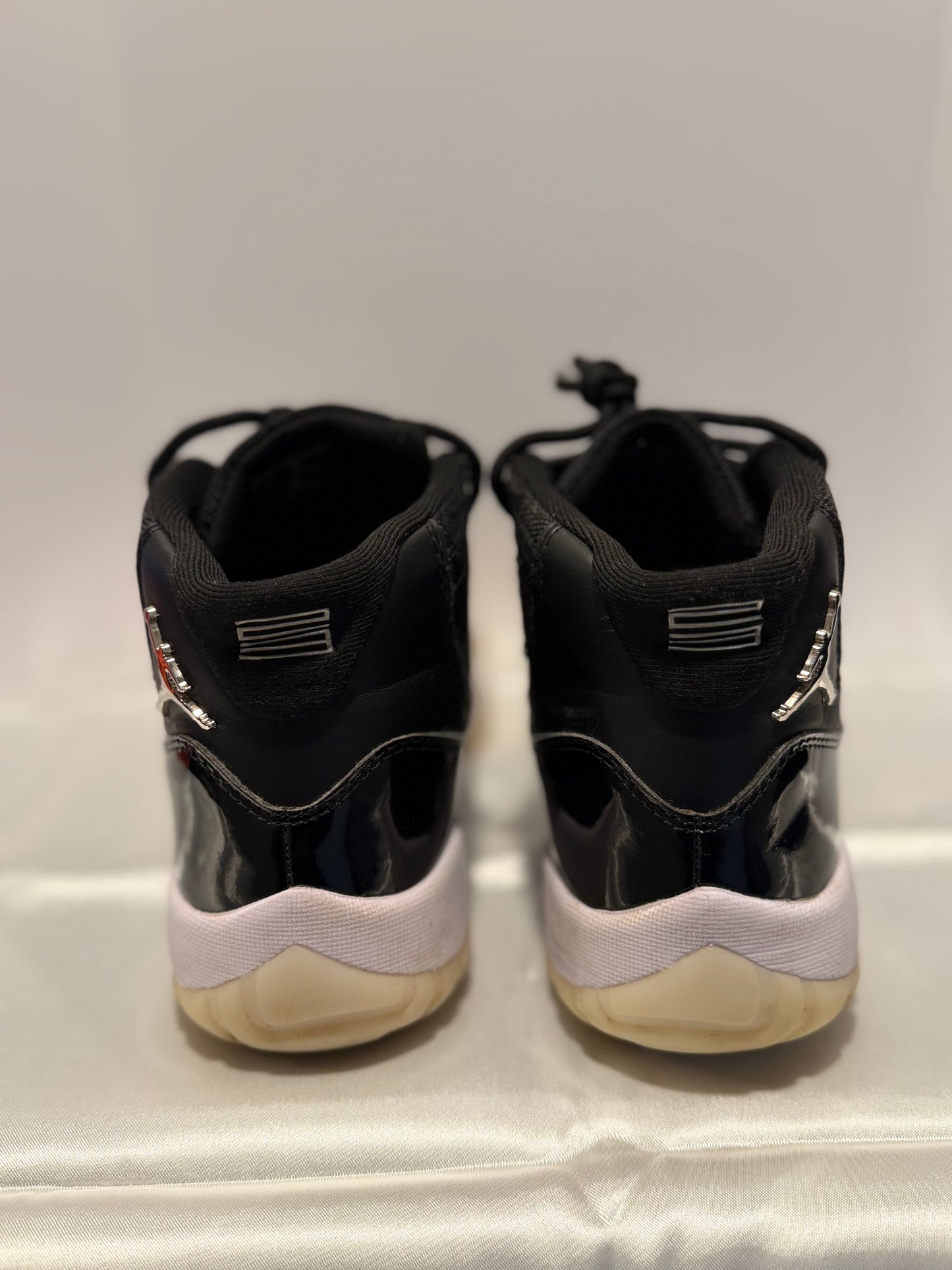 Jordan 11 Jubilee Retro