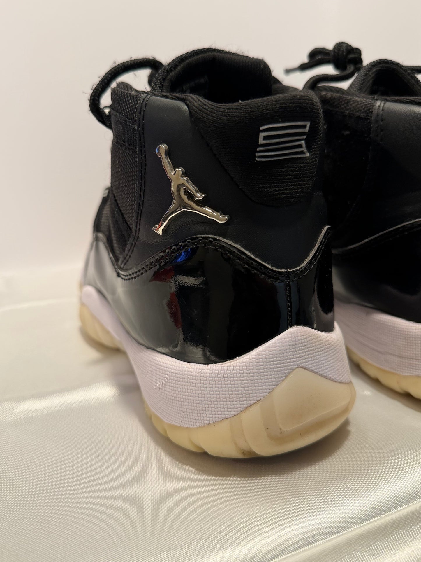 Jordan 11 Jubilee Retro