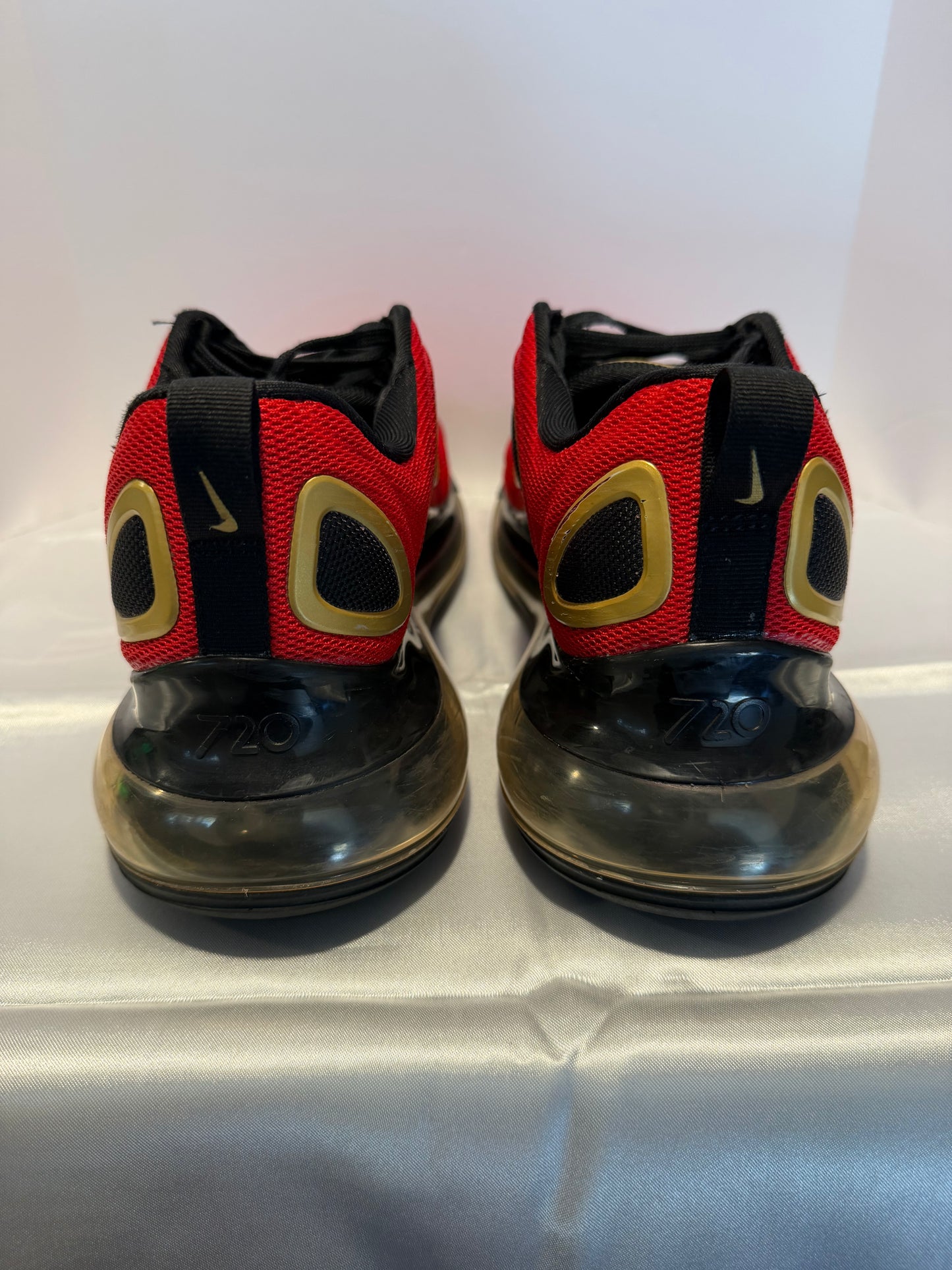 W Air Max 720 University Red and Gold