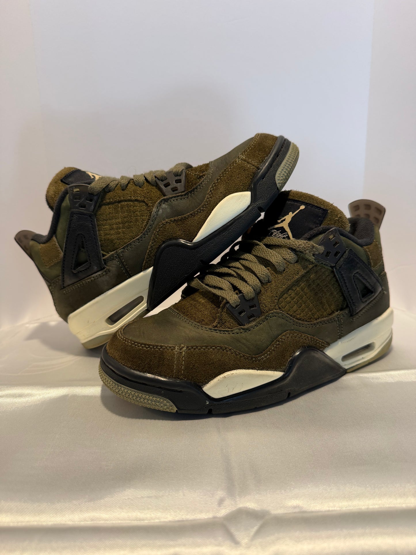 Jordan 4 Retro SE Craft Medium Olive