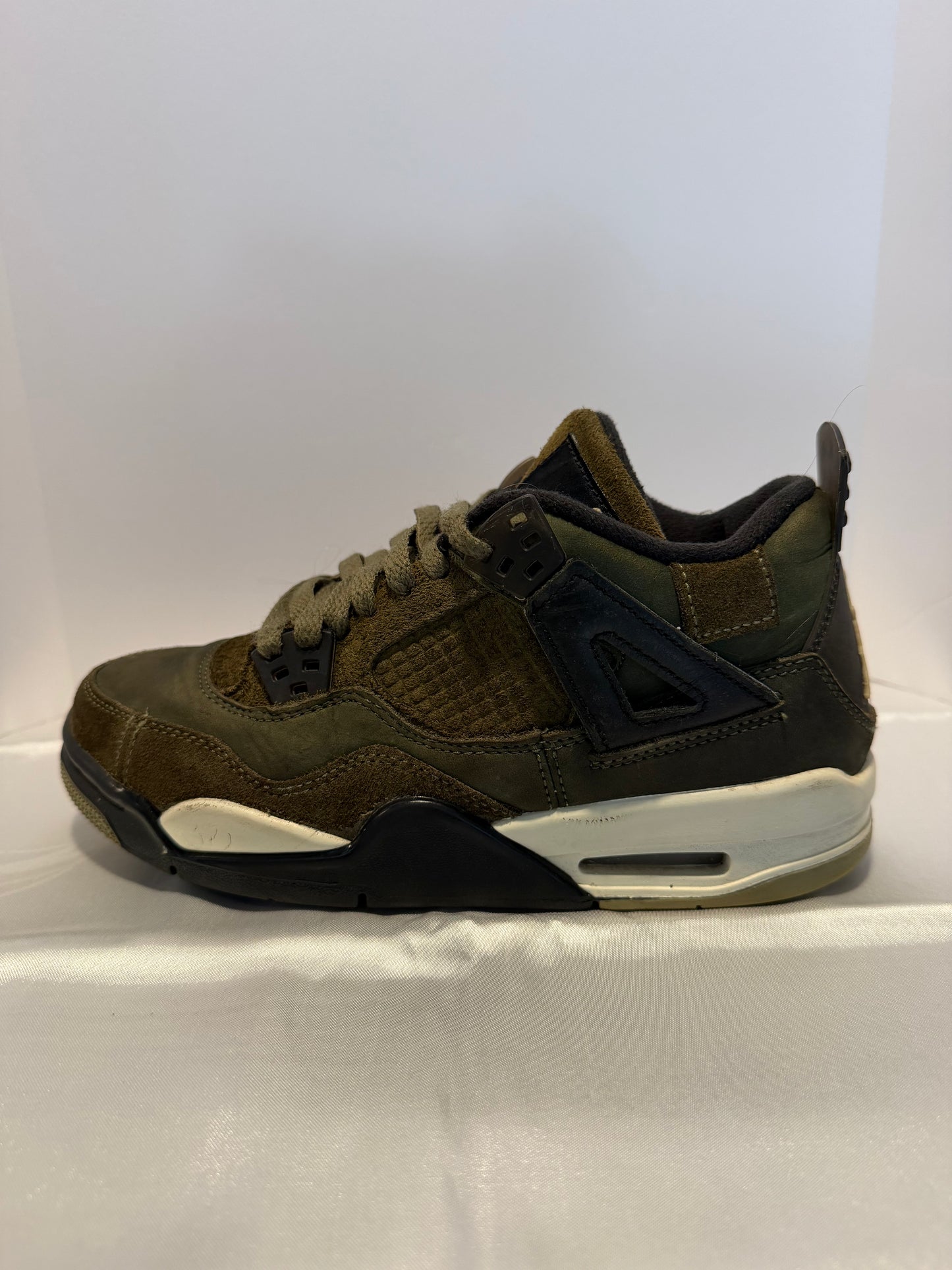 Jordan 4 Retro SE Craft Medium Olive