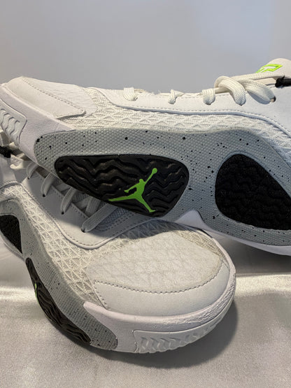 Jordan Tatum 2 Neon