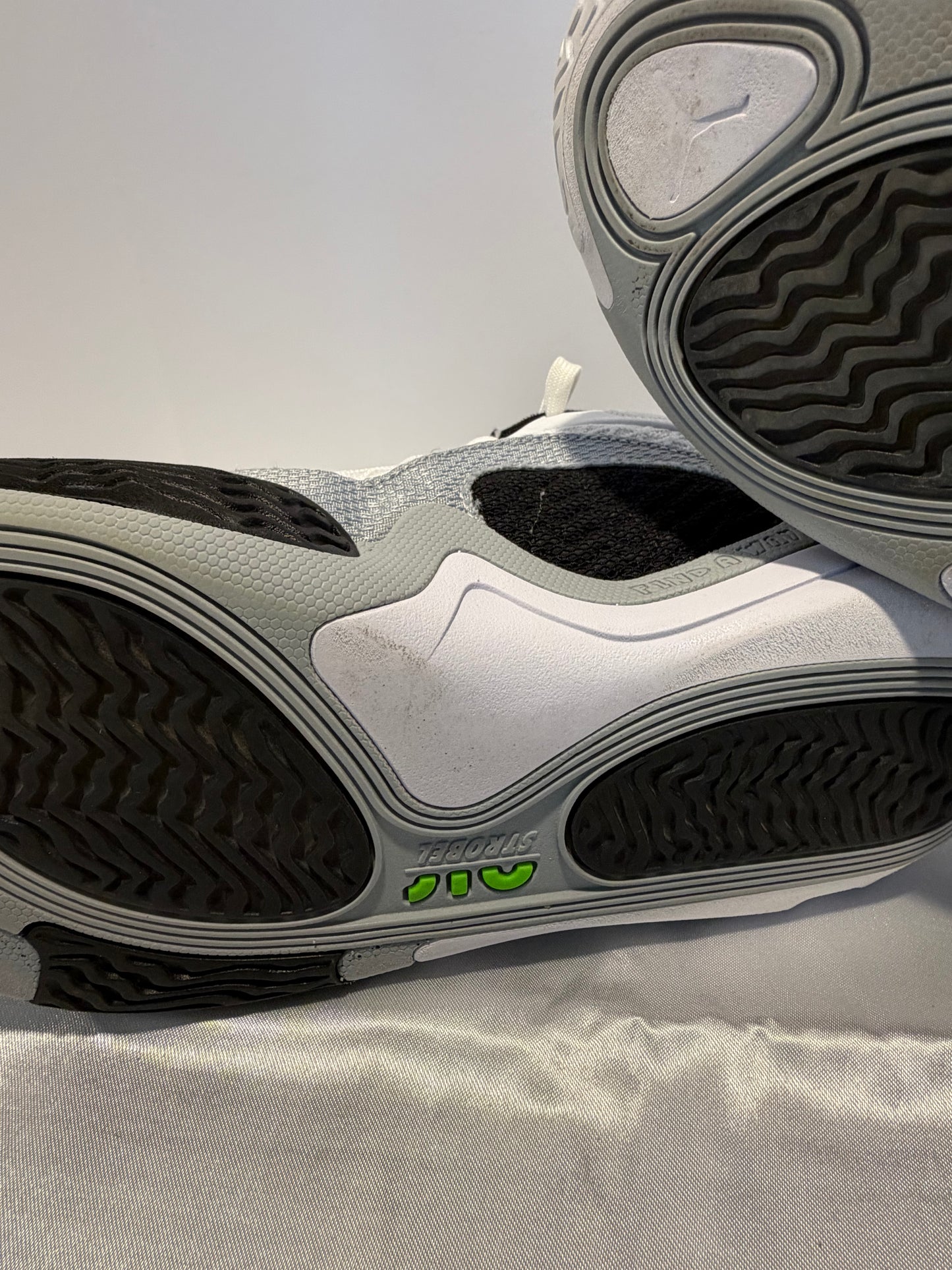 Jordan Tatum 2 Neon