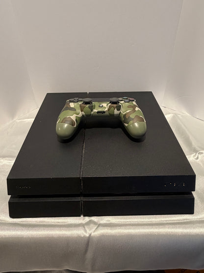 Playstation 4 (500 GB)