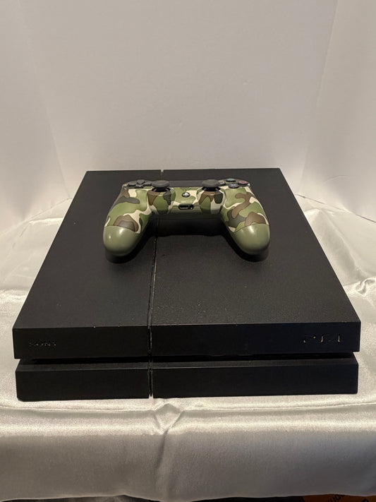 Playstation 4 (500 GB)