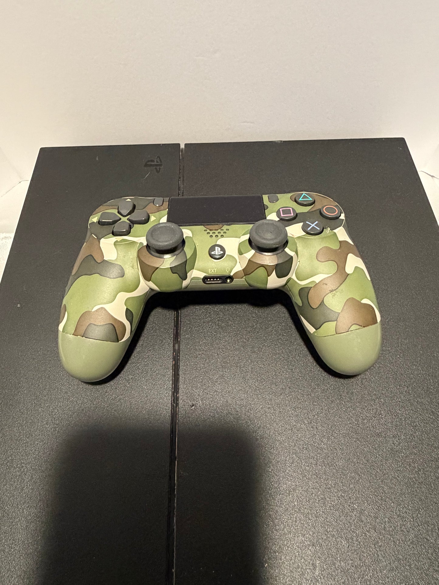 Playstation 4 (500 GB)