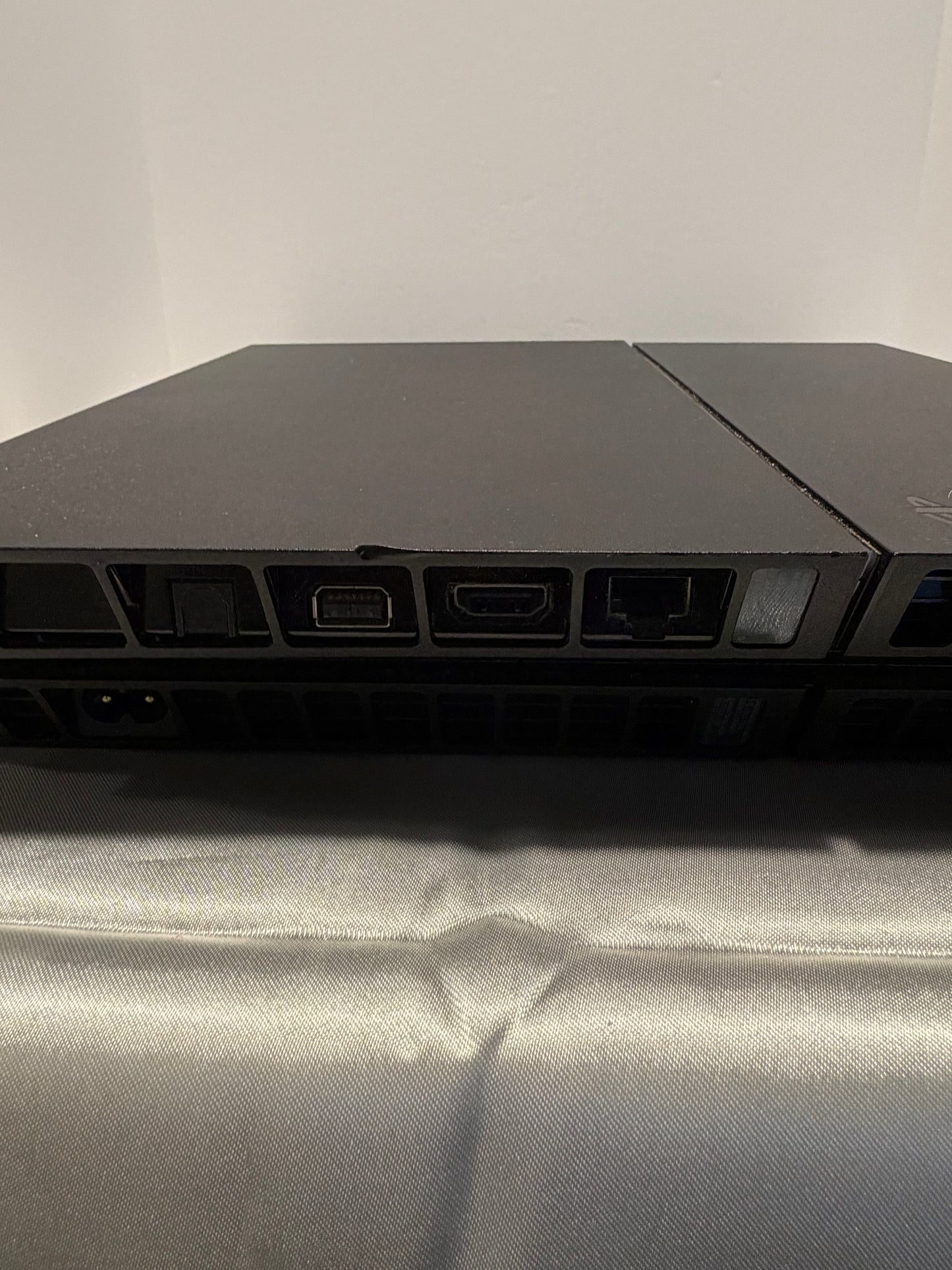 Playstation 4 (500 GB)