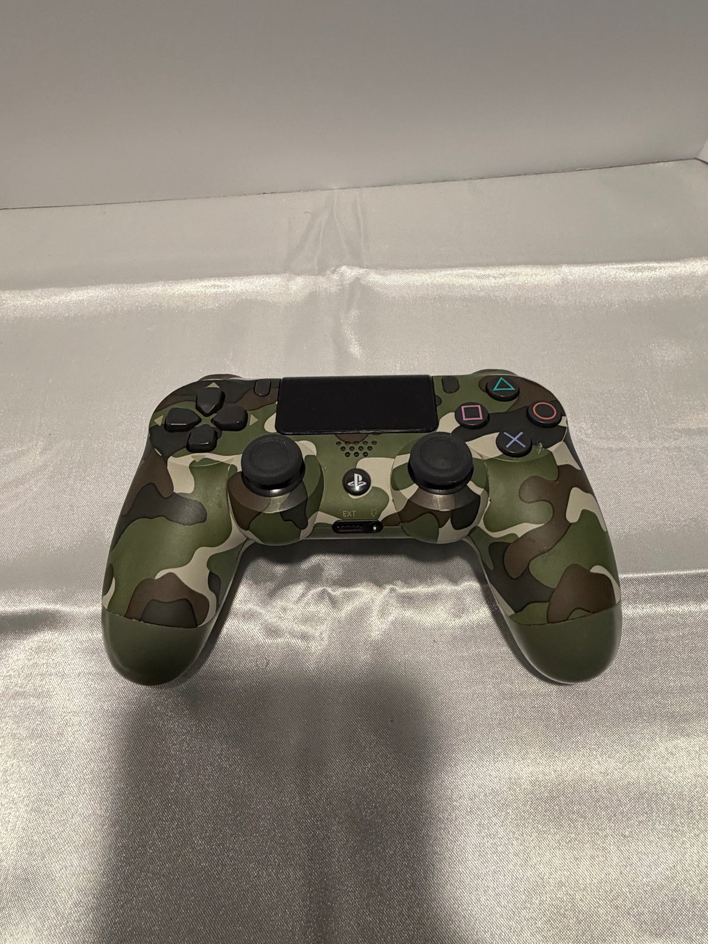 Playstation 4 (500 GB)