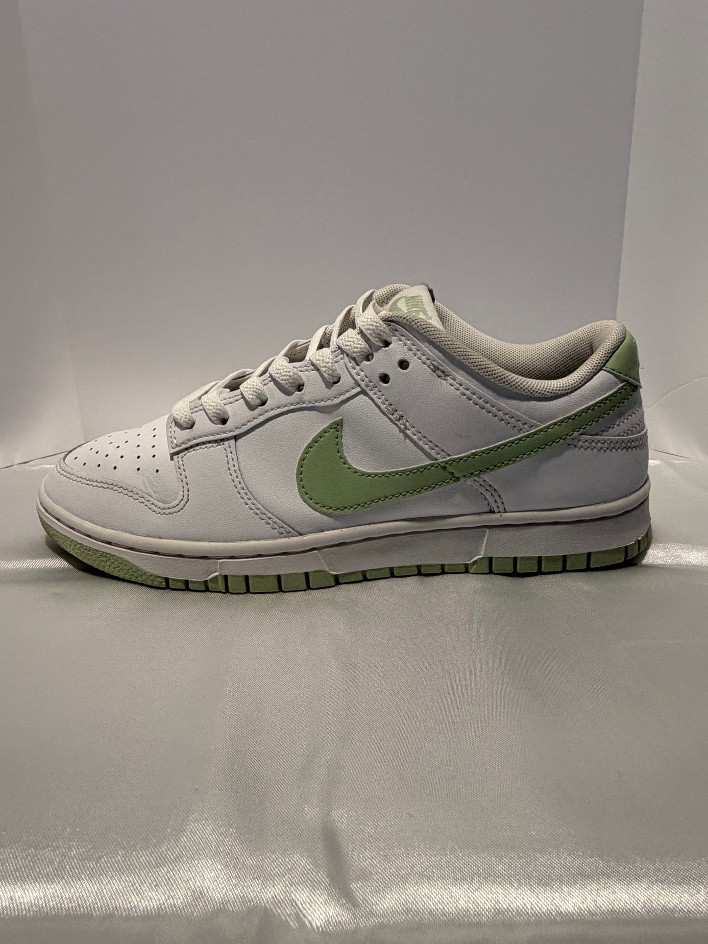 Nike Dunk Low Retro Honeydew
