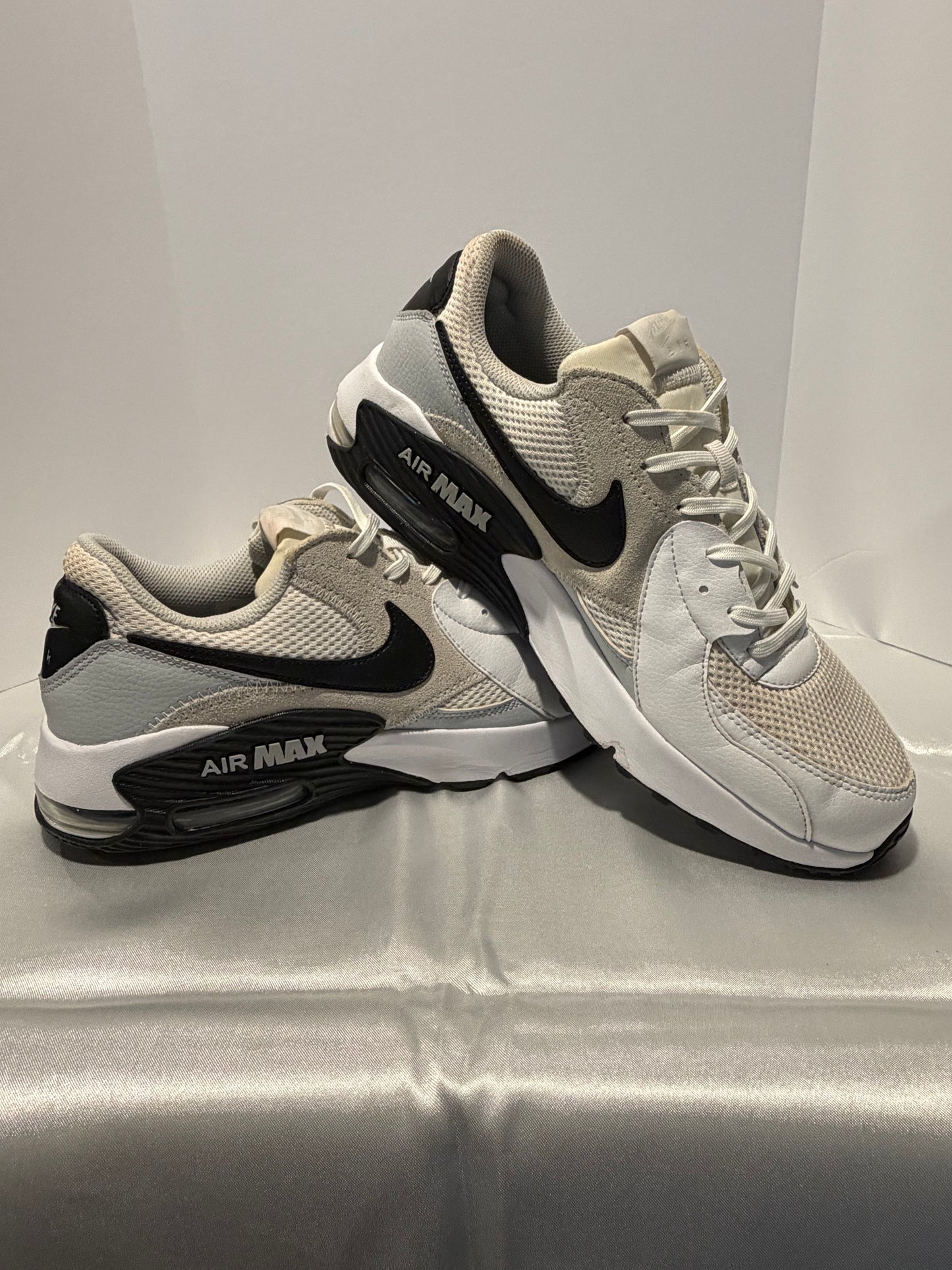 Nike Air Max Excee White Pure Platinum Black