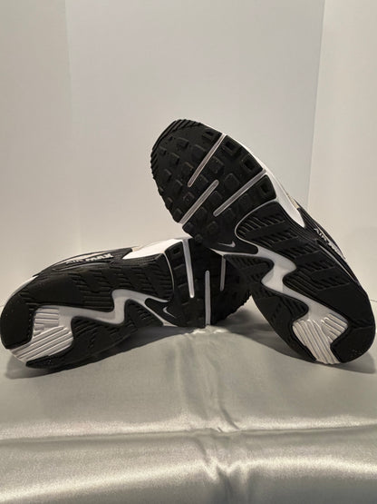 Nike Air Max Excee White Pure Platinum Black