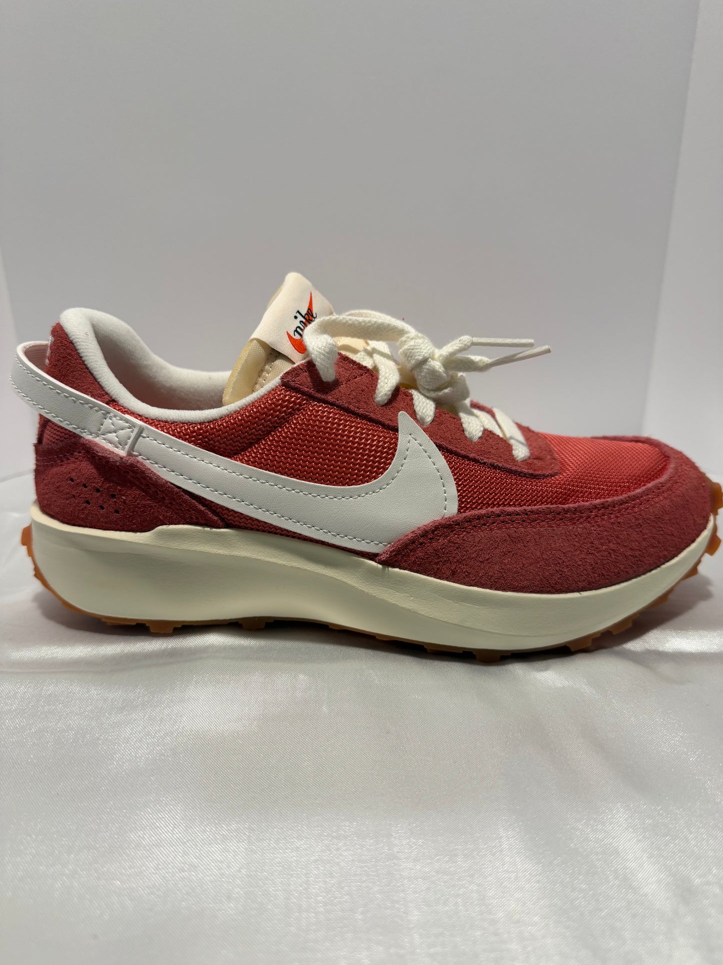 Nike Wmns Waffle Debut Vintage Adobe/Coconut Milk