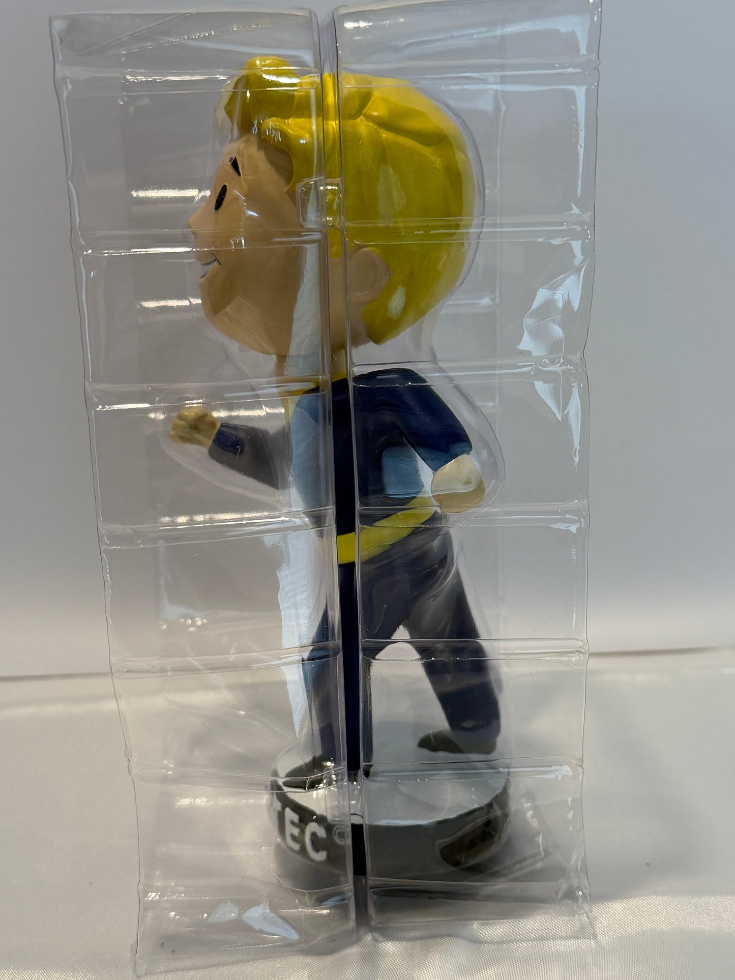 Fallout 4 Vault Boy Bobblehead