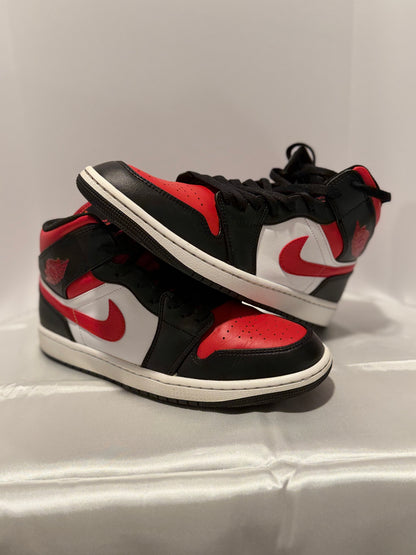 Jordan 1 Mid ‘Bred Toe’