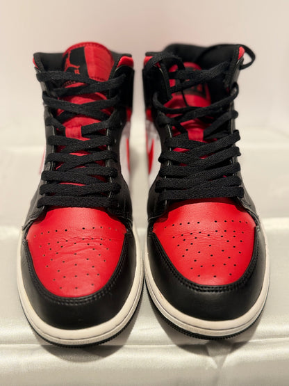 Jordan 1 Mid ‘Bred Toe’