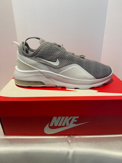 Nike Air Max Motion 2 Atmosphere Grey White