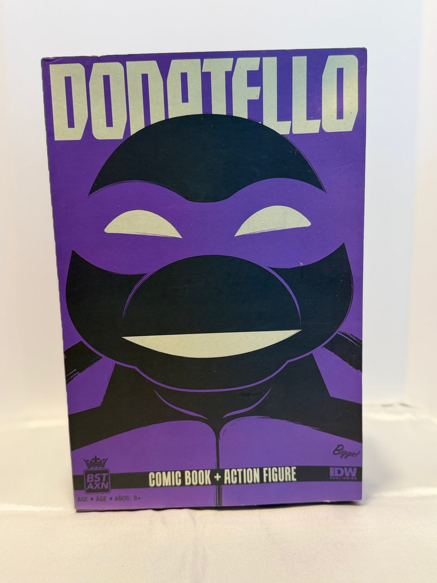BST AXN TMNT: Donatello Action W/ Comic Book