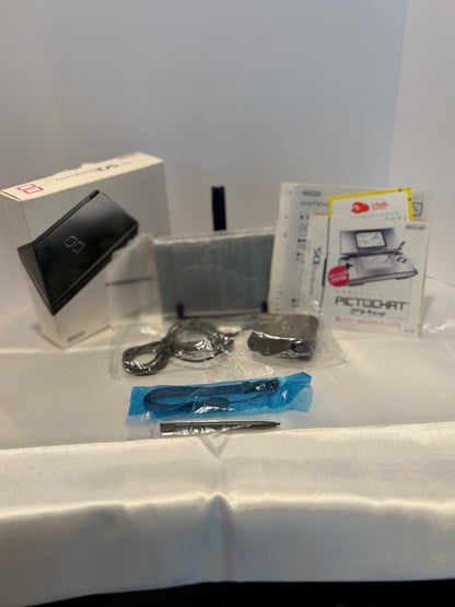 Nintendo DS Lite