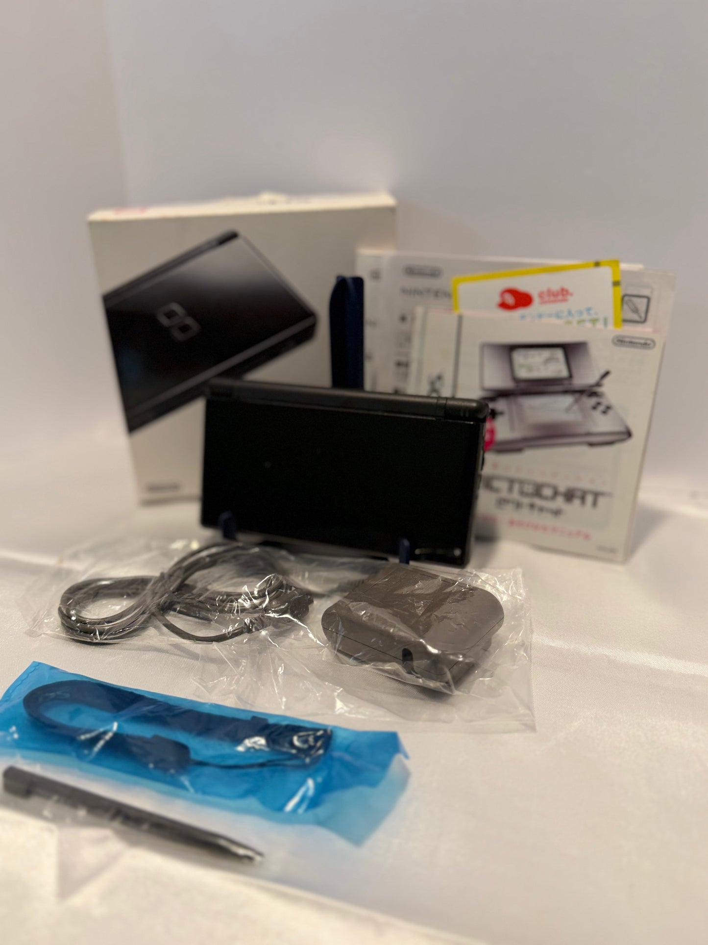Nintendo DS Lite