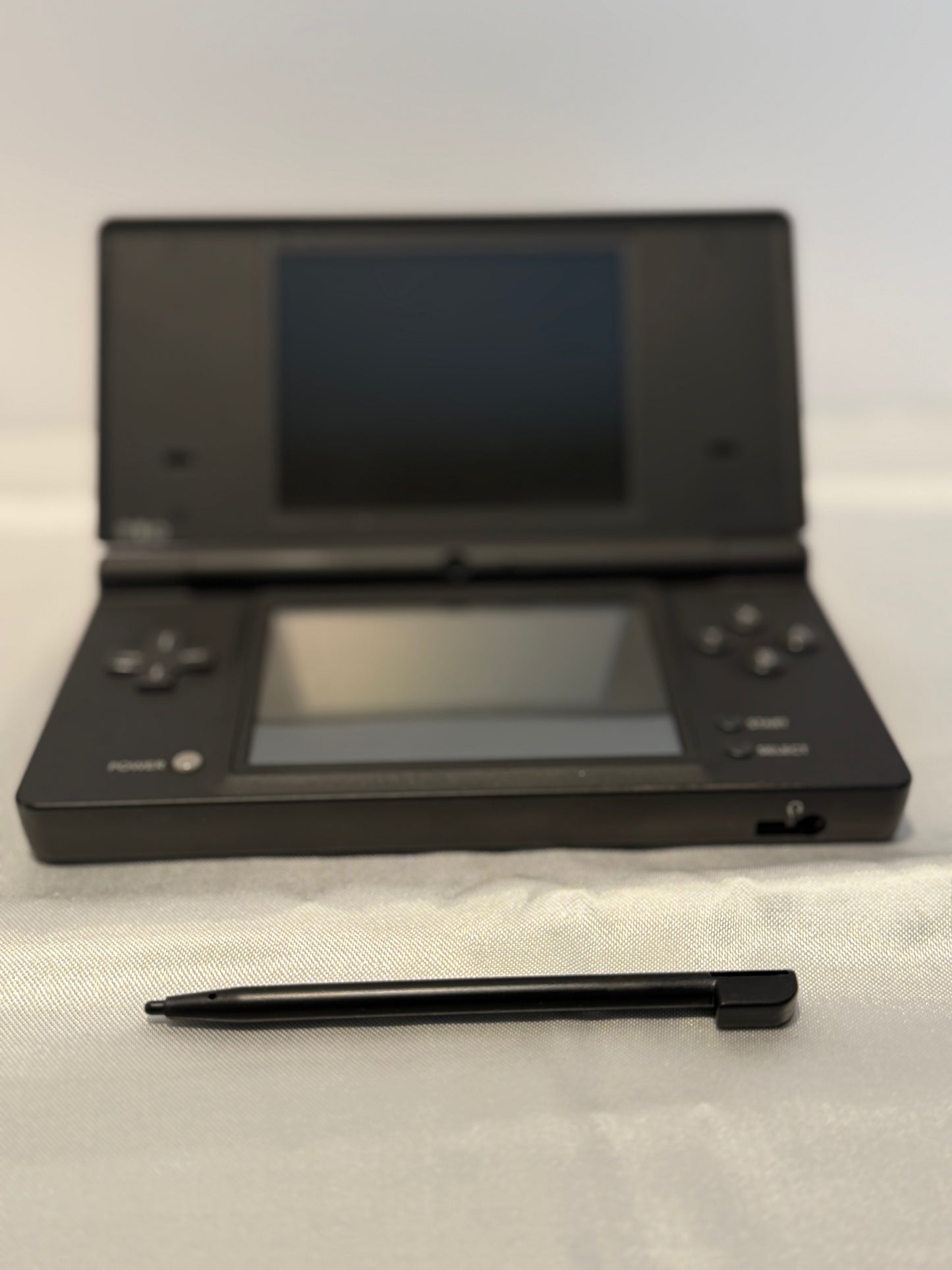 Nintendo DSi (Japanese)-Black Bundle